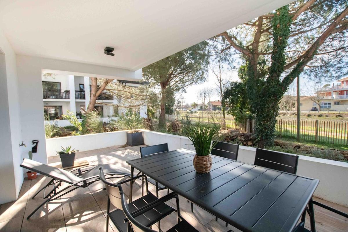 Apartment Le Bonamour - Elegance Et Serenite Entre Et Port